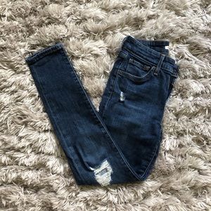 Levi’s 721 High Rise Skinny size 25